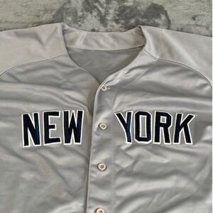 Majestic New York Yankees Baseball Jersey Size 54 Authentic Collection Gray No 3